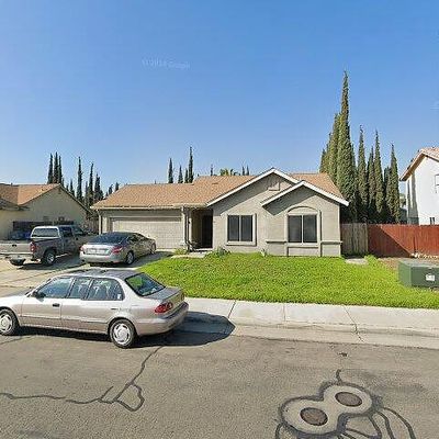 805 Del Rio Dr, Los Banos, CA 93635