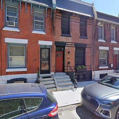 807 N Beechwood St, Philadelphia, PA 19130