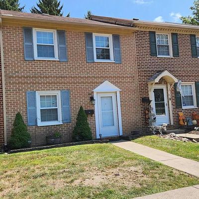 81 Stonegate Vlg, Quakertown, PA 18951