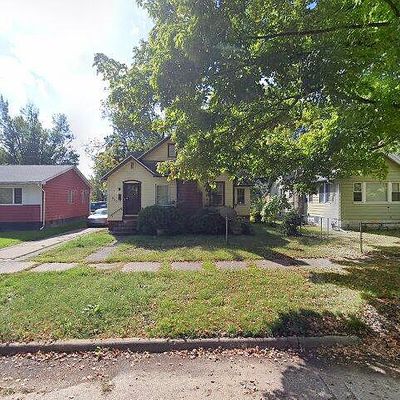 810 Nate Wells Sr Dr, Benton Harbor, MI 49022