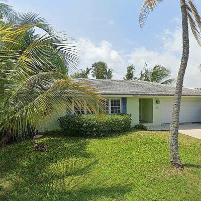 812 South Rd, Boynton Beach, FL 33435