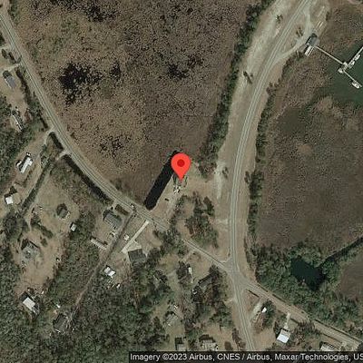 70 Mashoes Rd, Manns Harbor, NC 27953