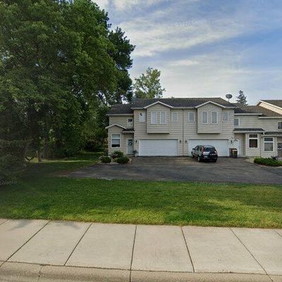 700 1 St St Nw, New Prague, MN 56071