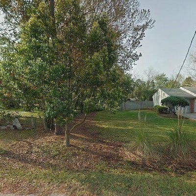 707 W 8th St, Lynn Haven, FL 32444