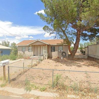 708 Scheaffer Dr, Belen, NM 87002