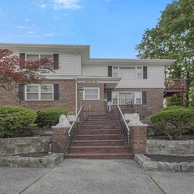 71 Anderson Avenue, Totowa, NJ 07512