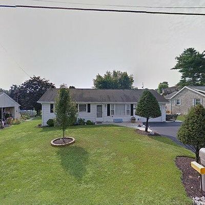 71 Peanut Dr, Hanover, PA 17331