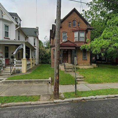 713 S Queen St, York, PA 17403