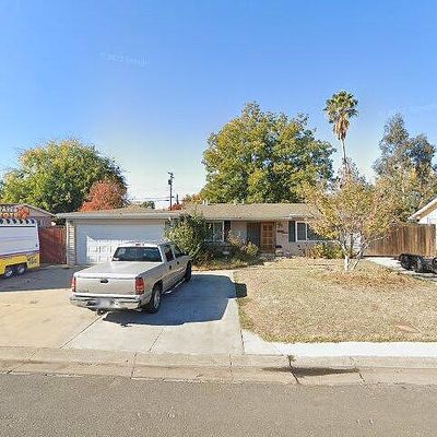 7252 Jerry Way, Sacramento, CA 95828