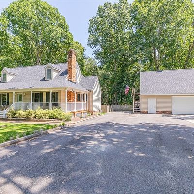 726 E Chinquapin Rd, King William, VA 23086