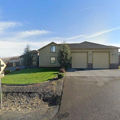 73002 E Reata Rd, Kennewick, WA 99338