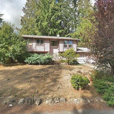 7365 Aegean Blvd Ne, Bremerton, WA 98311