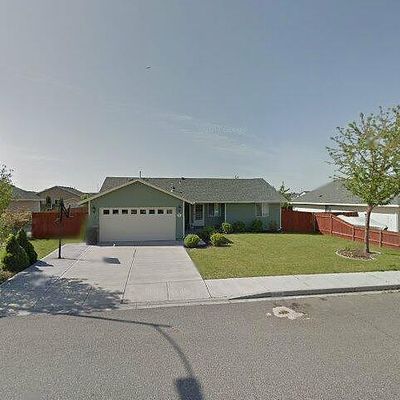 8708 Desoto Dr, Pasco, WA 99301