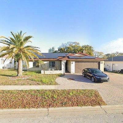 8825 Wabash Ln, Port Richey, FL 34668