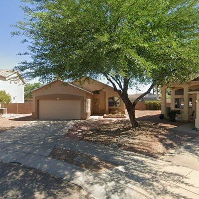 8835 E Lions Spring Pl, Tucson, AZ 85747