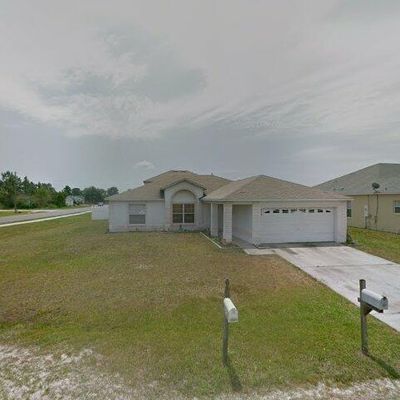 893 Jarnac Dr, Kissimmee, FL 34759