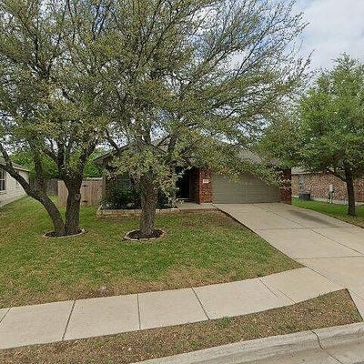 902 Downridge Dr, Leander, TX 78641