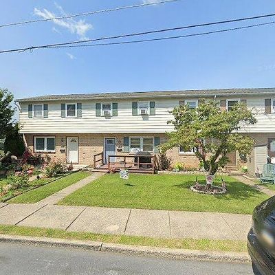 908 S Meadow St, Allentown, PA 18103