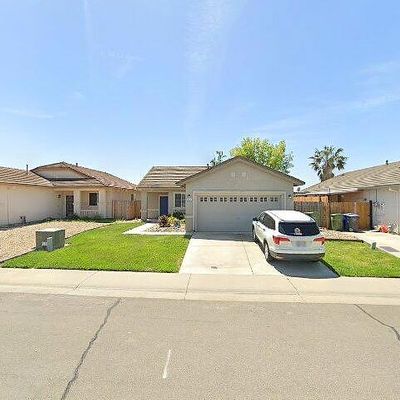 912 Bateman Ct, Galt, CA 95632