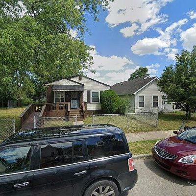 9136 Holcomb St, Detroit, MI 48213