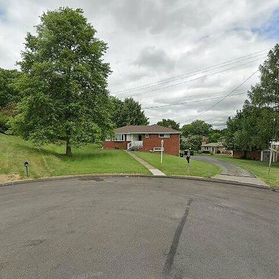 9197 Foxhunt Rd, Pittsburgh, PA 15237