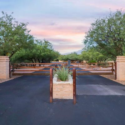 8153 E Anapamu Pl, Tucson, AZ 85750