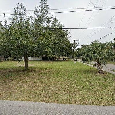 8201 N 17 Th St, Tampa, FL 33604