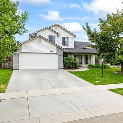 8207 E Caspian Dr, Nampa, ID 83687