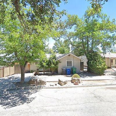 836 Olive St, Paso Robles, CA 93446