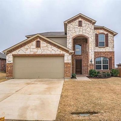 8404 Sioux Trl, Aubrey, TX 76227