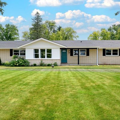 W220 N9626 Amy Belle Road, Colgate, WI 53017