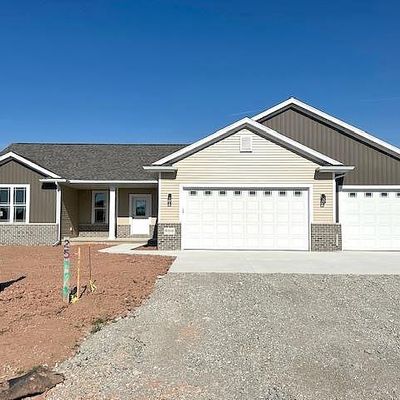 W5040 Blue Heron Circle, Sherwood, WI 54169