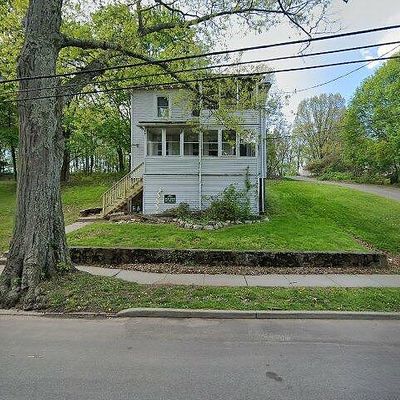 100 Woodland St, Meriden, CT 06451