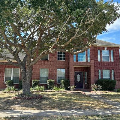 10022 Linenhall Dr, Sugar Land, TX 77498