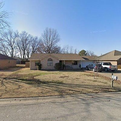 1004 S Lyndale St, Siloam Springs, AR 72761