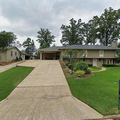 1008 Valley Rd, Tupelo, MS 38804