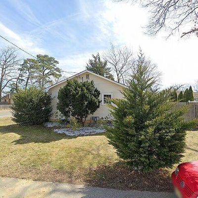 1009 Cable Ave, Beachwood, NJ 08722