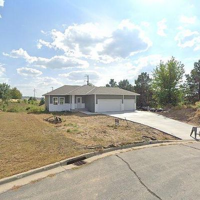 101 Timber Lane Ct, Cannon Falls, MN 55009