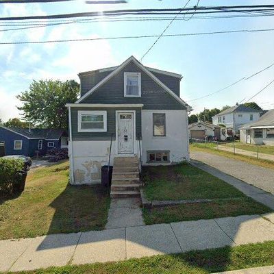 1012 Anderson Ave, Marcus Hook, PA 19061