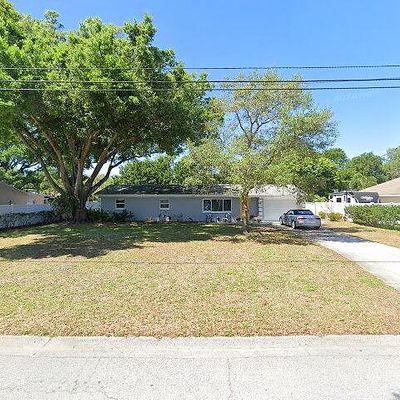 9642 134 Th Way, Seminole, FL 33776