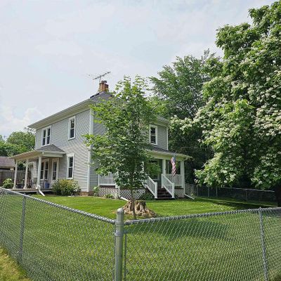 E3437 S Apple Tree Lane, Waupaca, WI 54981