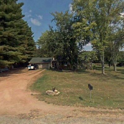 E3640 Ebbe Lake Rd, Waupaca, WI 54981