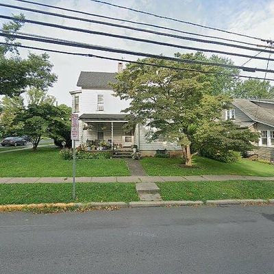 11 Princeton Ave, Hopewell, NJ 08525