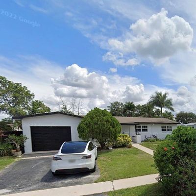 11041 Nw 21 St St, Pembroke Pines, FL 33026