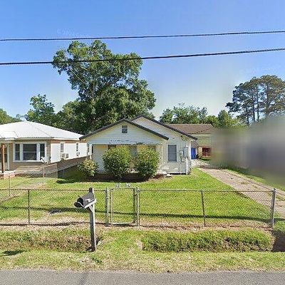 1106 Saint Louis St, Scott, LA 70583