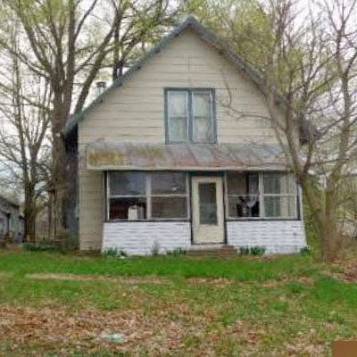 112 South Dwight Street, Camden, MI 49232