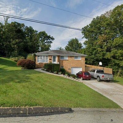 1120 Alberta Dr, Irwin, PA 15642