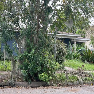 1122 Collins Avenue, Savannah, GA 31404