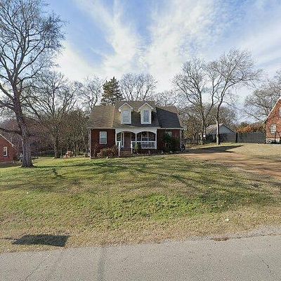 114 E Marthona Rd, Madison, TN 37115