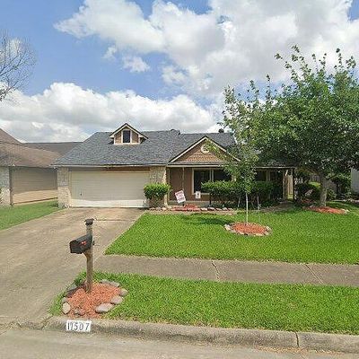 11507 Chariot Dr, Stafford, TX 77477